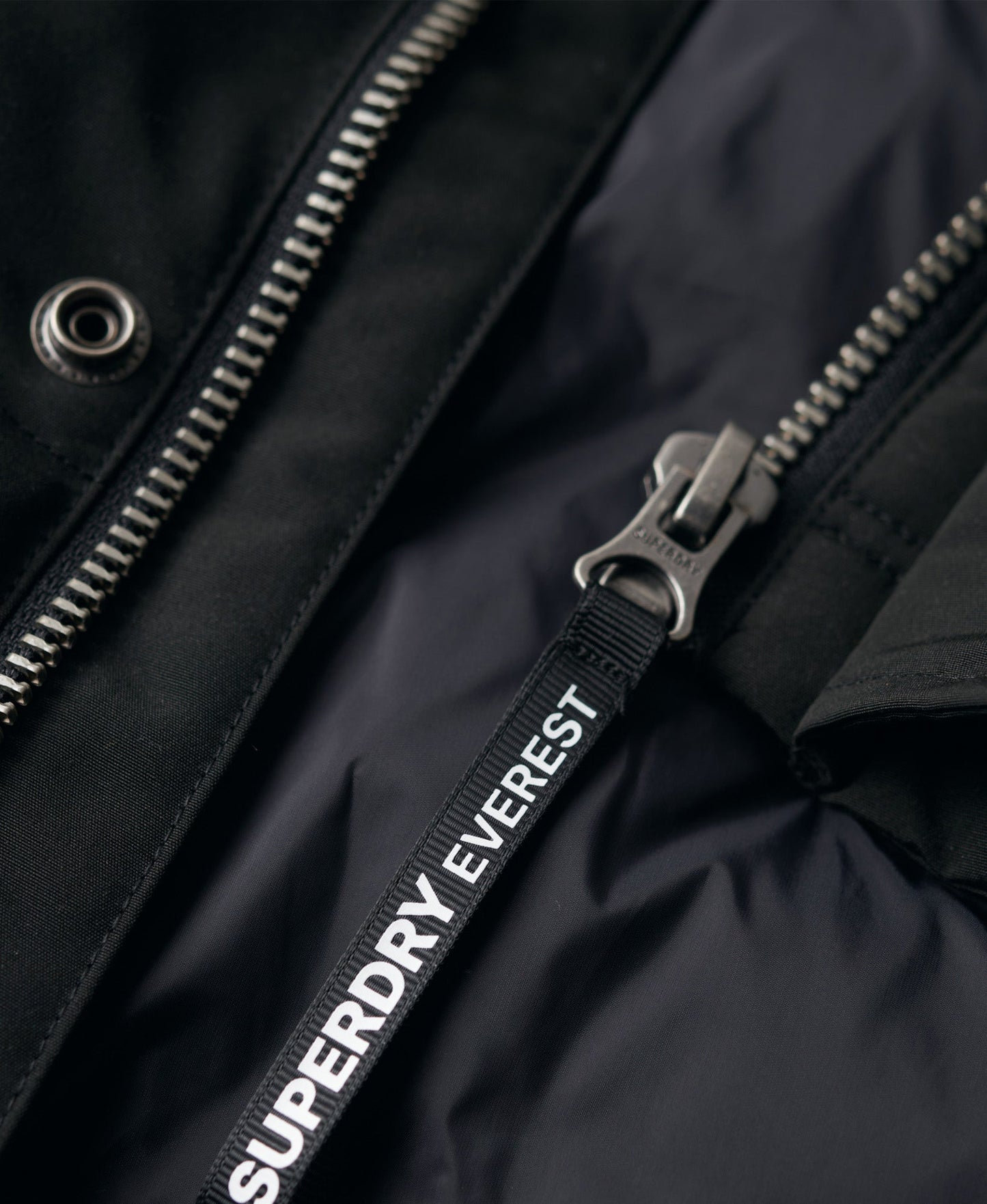 Everest Hooded Puffer Slim Fit Gilet | Jet Black