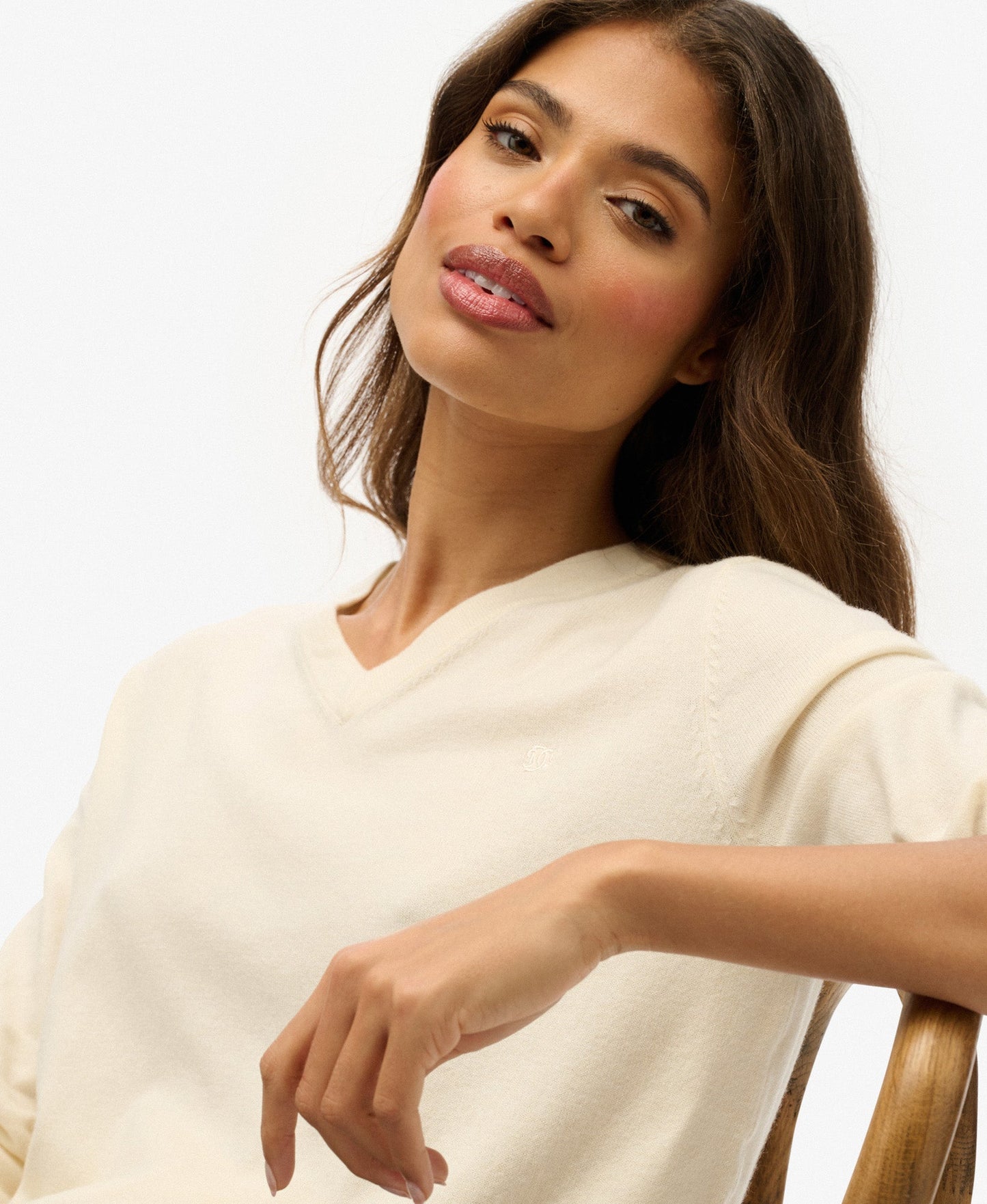 Classic V Neck Slim Fit Jumper | Cream Marle