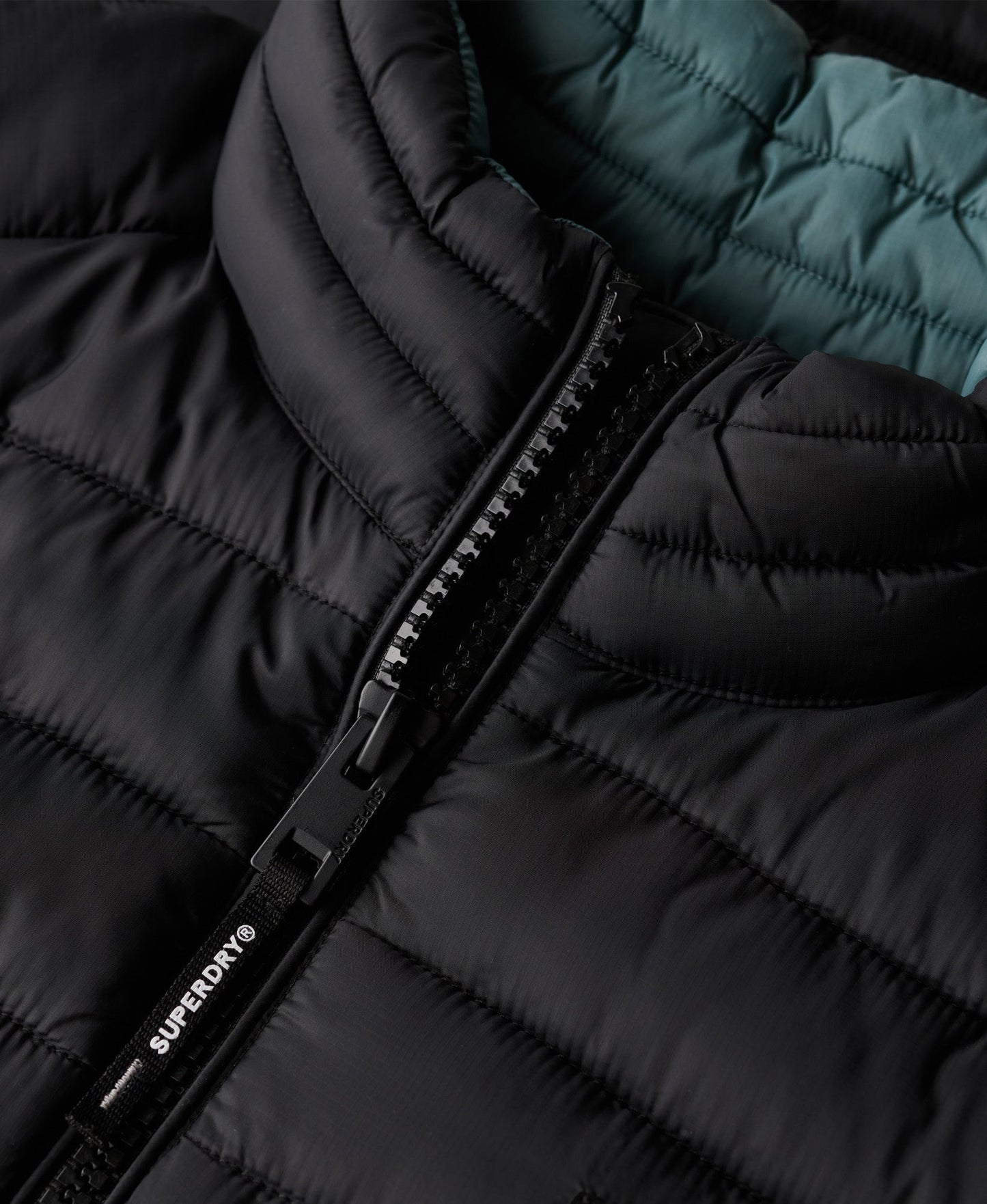 Fuji Lite Padded Slim Fit Jacket | Black
